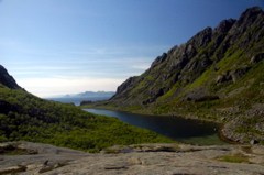 Djupfjorden en route to Vågakallen's Sydvegg 8377
