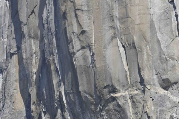 Climbers_on_Shield_ElCap_Yosemite_sept09_RMcG_4815