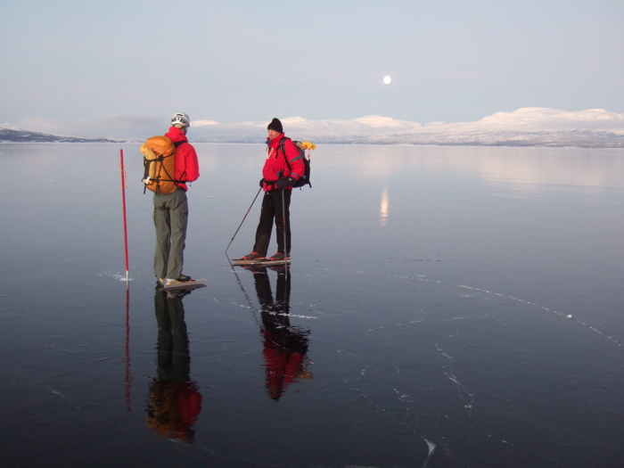 Calle and Anders and full moon