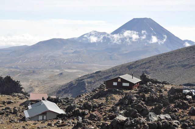 Ngauruhoe_from_Whakapapa_jan11_RMcG_0335