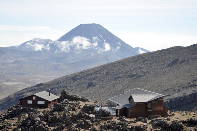 Ngauruhoe_from_Whakapapa_jan11_RMcG_0337w