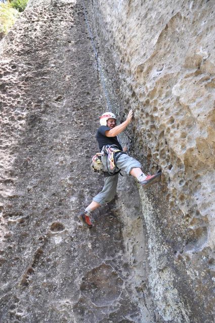 BryceMartin_GungaDin_WhanganuiBay_jan11_RMcG_0450