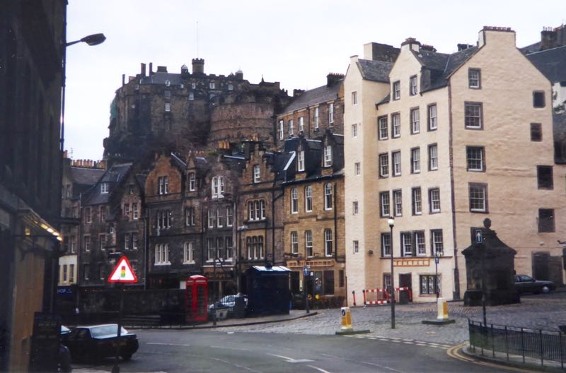 Edinburgh_and_Castle_juli99_RMcG_P1000925c