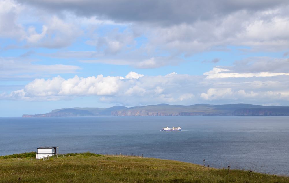 Orkney_fr_DunnetHead_150801_RMcG_RGD0862cw