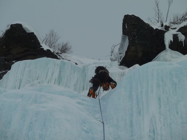 Johan on a 2-pitch route at Suorva Dam (P1030507)