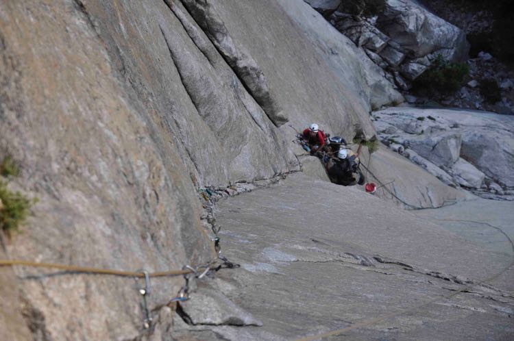 Dihedral_p3_Yosemite_sept09_RMcG_5541